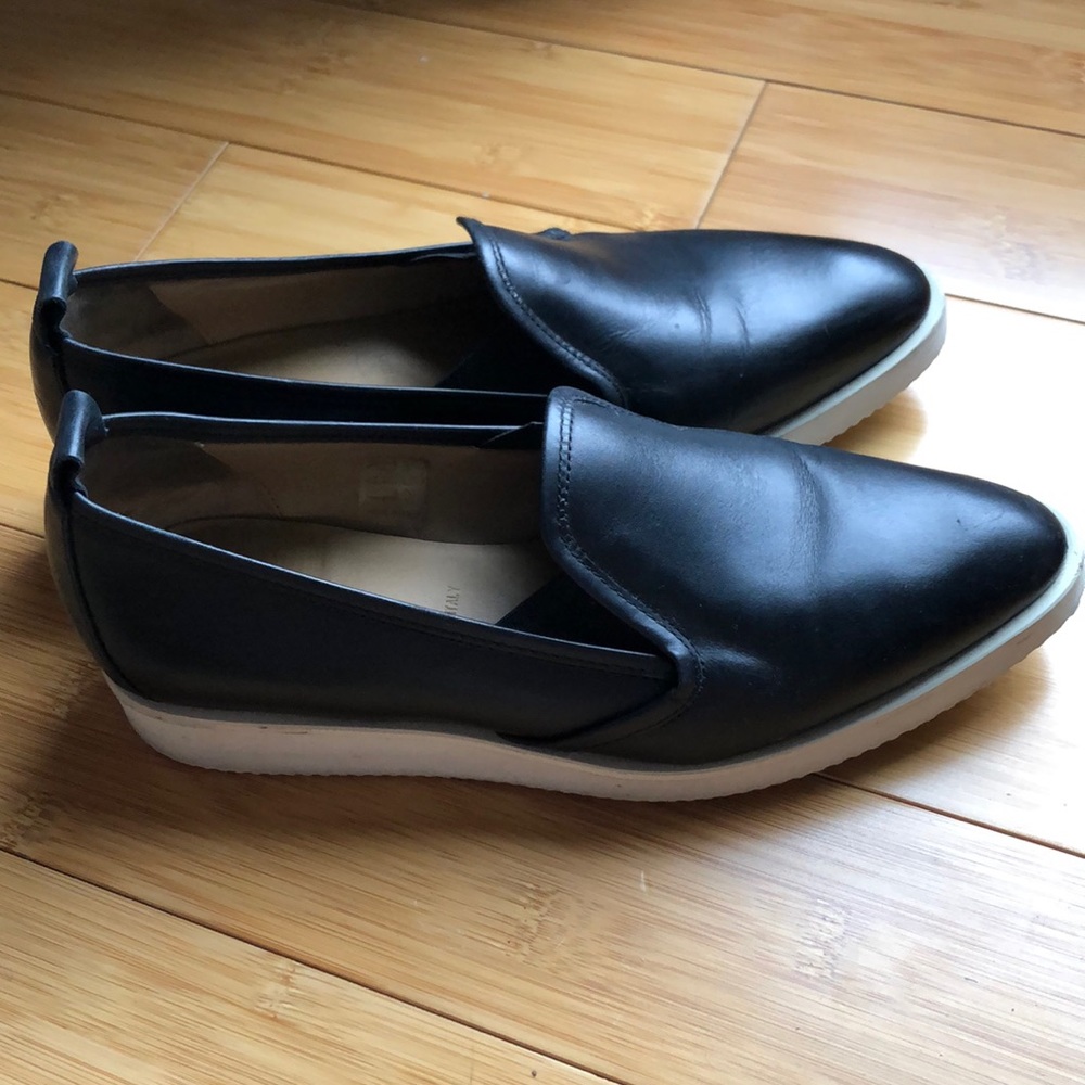 Everlane leather street shoe loafer